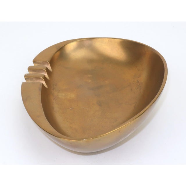 Sculptural Bronze Mid Century Modern Ashtray, c.1960 For Sale In Atlanta - Image 6 of 14
