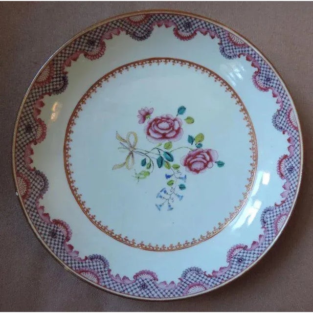 Large 18th c. Chinese export porcelain round shallow bowl or cake plate decorated with floral bouquet in a famille rose...