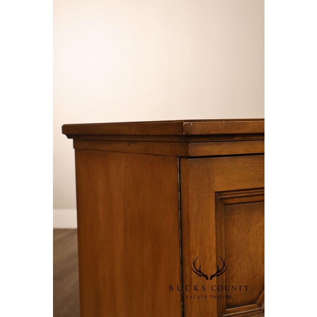 Mid 20th Century Henredon Mid Century Modern Walnut Sideboard For Sale - Image 5 of 18