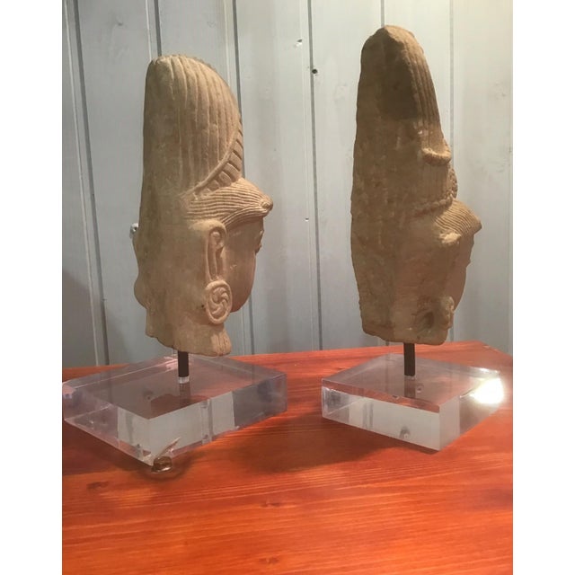 Antique Central American Aztec Stone Heads with Acrylic Glass Base, Set of 2 For Sale - Image 3 of 7