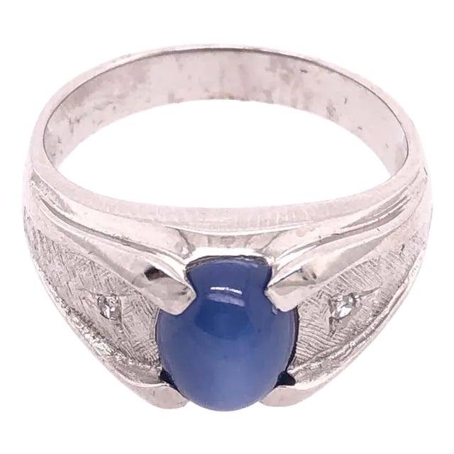 2010s 14 Karat White Gold Oval Sapphire Cabochon Ring With Diamond Accents For Sale - Image 5 of 9