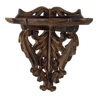 Mid 20th Century Vintage Mediterranean Rustic European Hand-Carved Wood Corner Wall Bracket For Sale