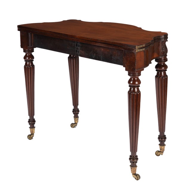 Federal Flip Top Mahogany Game Table Attributed to Samuel Field McIntire, 1810-15 For Sale In Chicago - Image 6 of 18