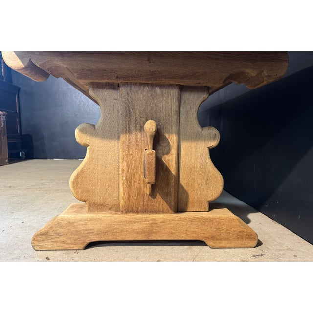 Large Extendable Farmhouse Dining Table in Oak, 1920 For Sale - Image 9 of 18