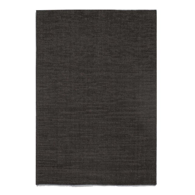Modern pure Wool These rugs bring modern sophistication to your home featuring 100% fine Wool, hand-knotted into elegant...