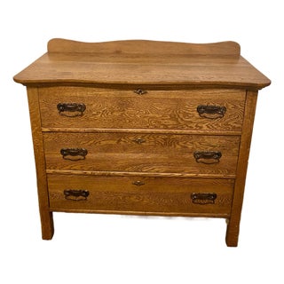 Early 20th Century Antique Oak Dresser For Sale