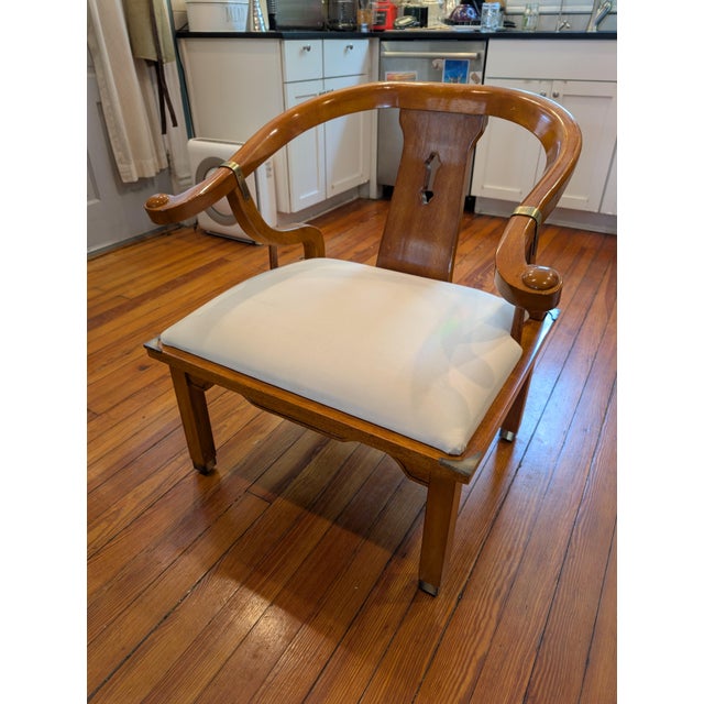 1990s Vintage Schnadig James Mont Style Horseshoe Chair - Mid Century Chinoiserie For Sale - Image 5 of 9