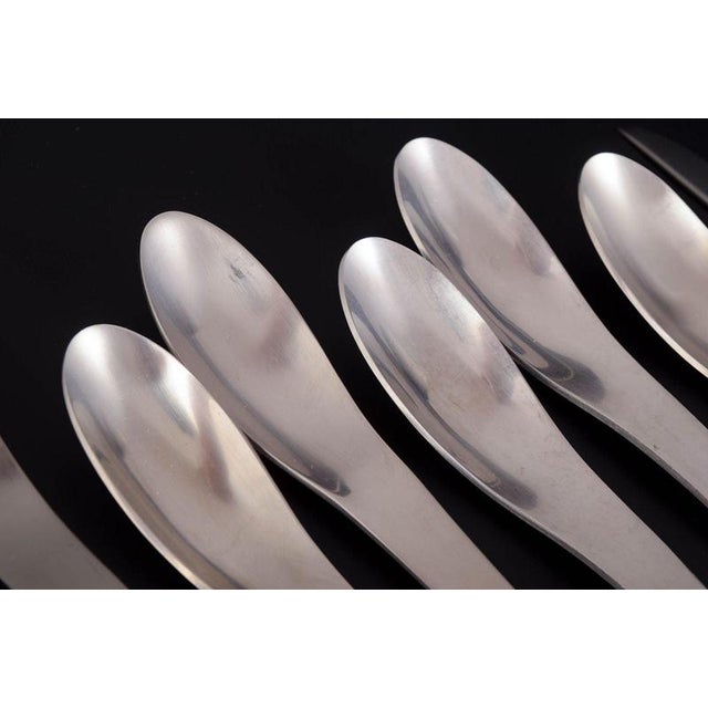 Arne Jacobsen Dinner Service for Five Persons by Arne Jacobsen for Georg Jensen, 1960s, Set of 15 For Sale - Image 4 of 5