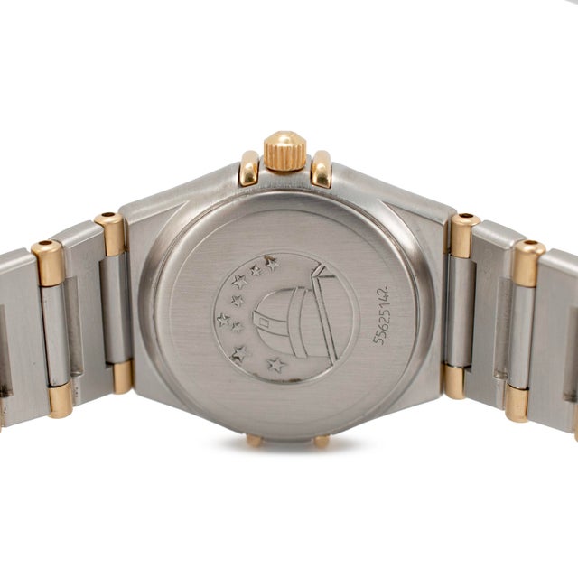 Early 21st Century Ladies Omega Constellation Mini 22.5mm 18k Yellow Gold Steel Quartz Watch For Sale - Image 5 of 9