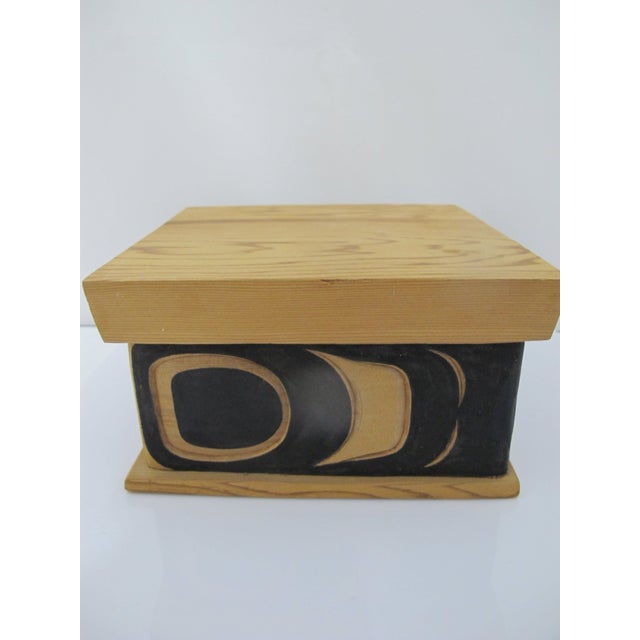 Wood Nw Coast American Native Alaska Eagle Carved Bentwood Box With Lid For Sale - Image 7 of 11