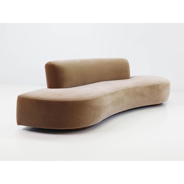 Large Anthropomorphic Sofa by Vladimir Kagan, 1962 For Sale - Image 6 of 16