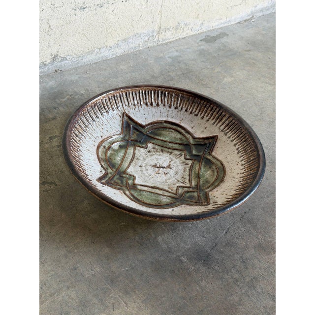 Brown Stoneware Deep Fruit Bowl Brown Green Geometric Ceramic Decorative Basin 1960s For Sale - Image 8 of 10