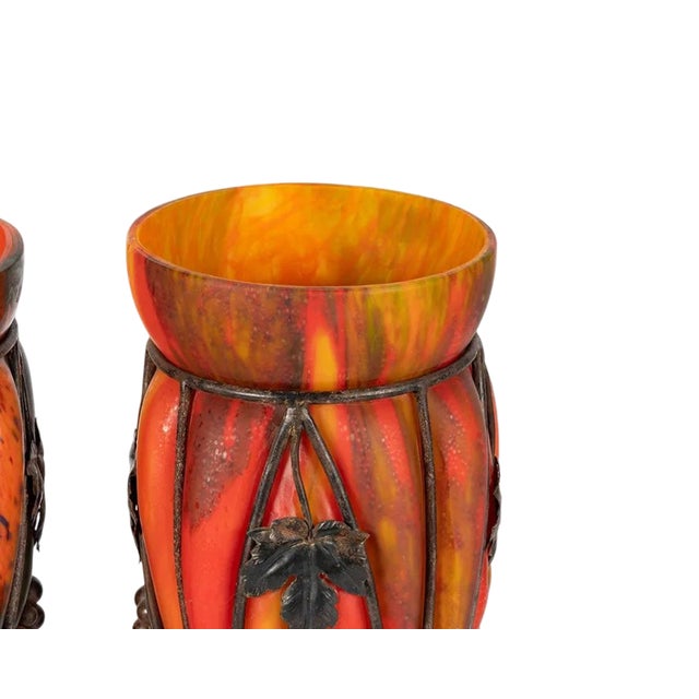 Art Deco Larry Flynt Estate Provenance | Pair of French Art Deco Le Verre Francais Art Glass & Wrought Iron Vases, C. 1925 For Sale - Image 3 of 11