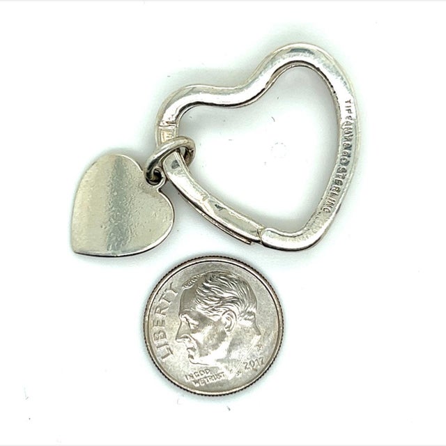 Traditional 1990s Tiffany & Co Estate Heart Keychain Sterling Silver For Sale - Image 3 of 6