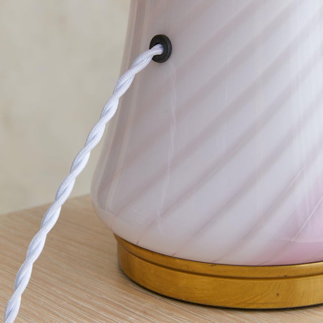 Late 20th Century 1970s Italian Murano Glass Pink + White Swirl Table Lamp by Vetri For Sale - Image 5 of 7