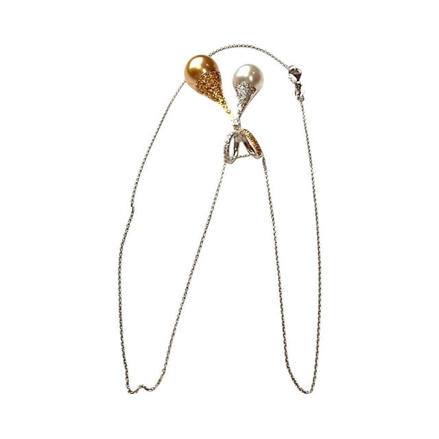 2000 - 2009 18 Karat Gold Fancy White Yellow Diamond 0.60 Carat White Golden Pearls Pendant For Sale - Image 5 of 8