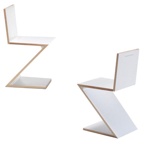 Zig Zag Chair by Gerrit Thomas Rietveld for Cassina, Set of 2 For Sale - Image 13 of 13