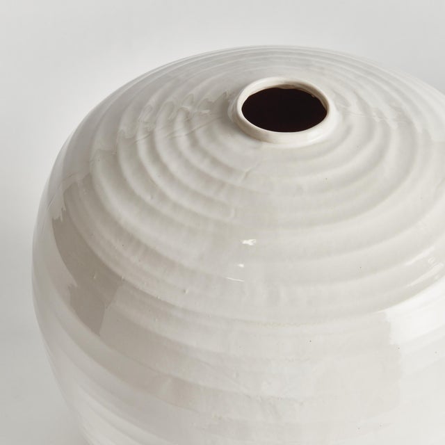 Contemporary Emerson Vase Large For Sale - Image 3 of 4
