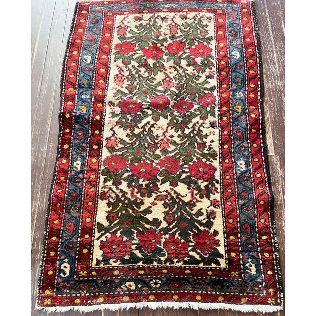 Antique Persian Bakhtiari Rug Size: 2'7" X 4'0" For Sale - Image 9 of 9