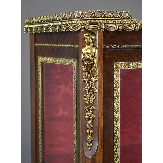 Display Cabinet by Vernis Martin for H & L Epstein, 1950 For Sale - Image 18 of 18