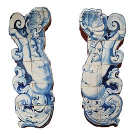 Example of Tile