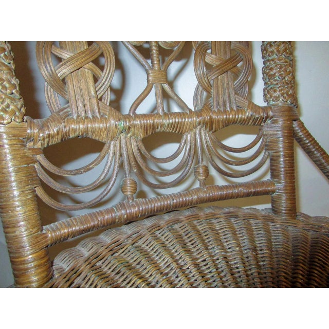 19th Century Heywood Bros. And Wakefield Co. Natural Wicker Swivel Piano Chair For Sale - Image 10 of 13