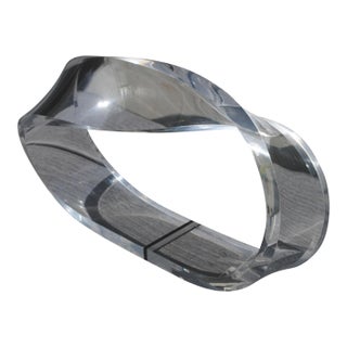 Late 20th Century Arcylic/Lucite Infinity Loop Modius Sculpture For Sale