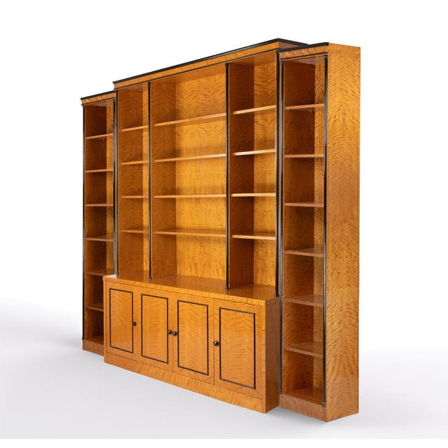 1970s Vintage Art Deco Bookcase in Flamed Maple and Ebonized Wood, Italy, 1970s For Sale - Image 5 of 8