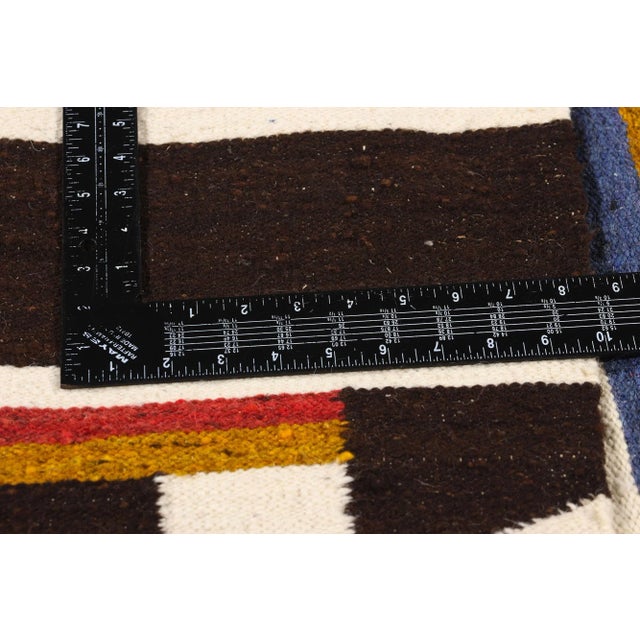 Vintage South American Chancay Pájaro Peruvian Kilim Rug - 05'11 X 07'00 For Sale In Dallas - Image 6 of 9