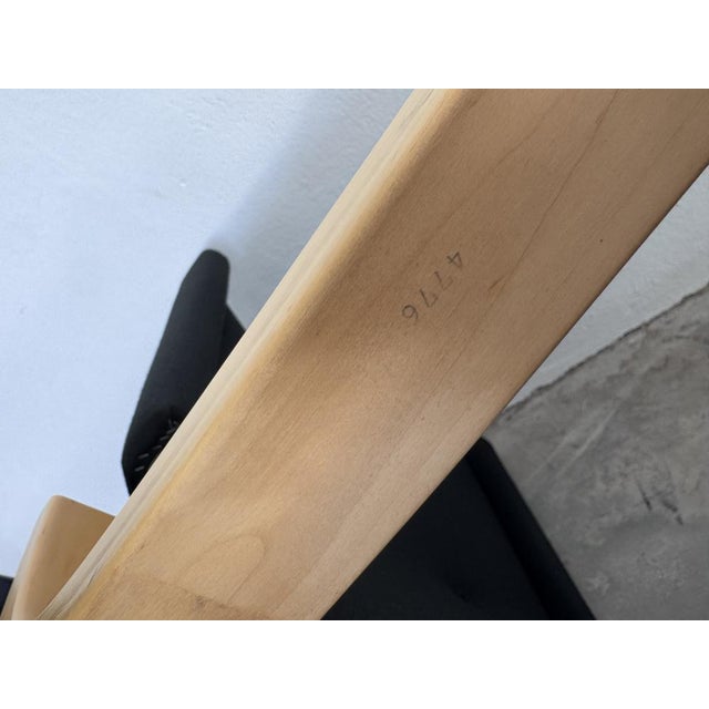 Mid-Century Model 36/401 Cantilever Chair in Birch and Black Fabric by Alvar Aalto for Artek, 1950s For Sale - Image 10 of 16