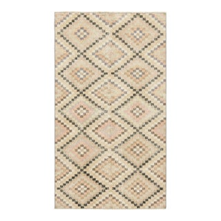 Vintage Turkish Rug in Cream With All-Over Diamond Medallions - Rug & Kilim For Sale