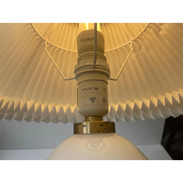 1970s White Egg-Shaped Table Lamp by Poul Seest Andersen for Le Klint, 1970s For Sale - Image 5 of 6