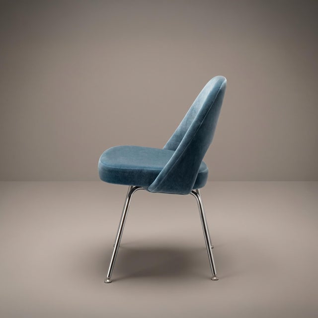 Knoll Knoll Saarinen Executive Armless Dining Chairs in Ocean Mohair, Chrome Legs For Sale - Image 4 of 10