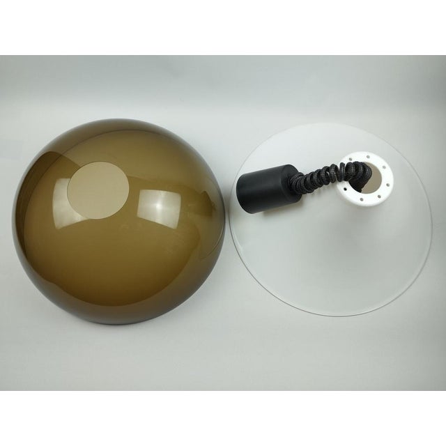 Space Age Acrylic Rise & Fall Pendant Lamp attributed to Elio Martinelli for Martinelli Luce For Sale - Image 11 of 15