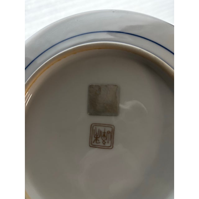 Antique Japanese Imari Porcelain Shallow Bowl, Gold Seal Mark, Meiji-Taishō For Sale - Image 11 of 11