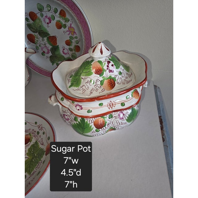 Group of English Pearlware Strawberry and Vine For Sale - Image 12 of 15