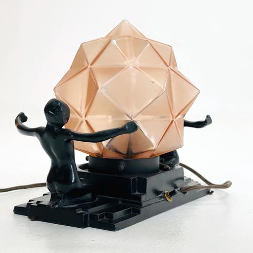 Art Deco Frankart Table Lamp with Kneeling Women and Amber Geometric Glass Shade, 1930s For Sale - Image 3 of 16