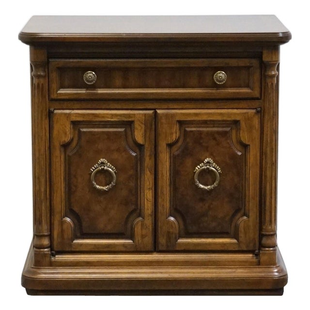 Drexel Heritage Cameo Collection Burled Walnut Italian Neoclassical Tuscan Style 25" Cabinet Nightstand 002-630 For Sale