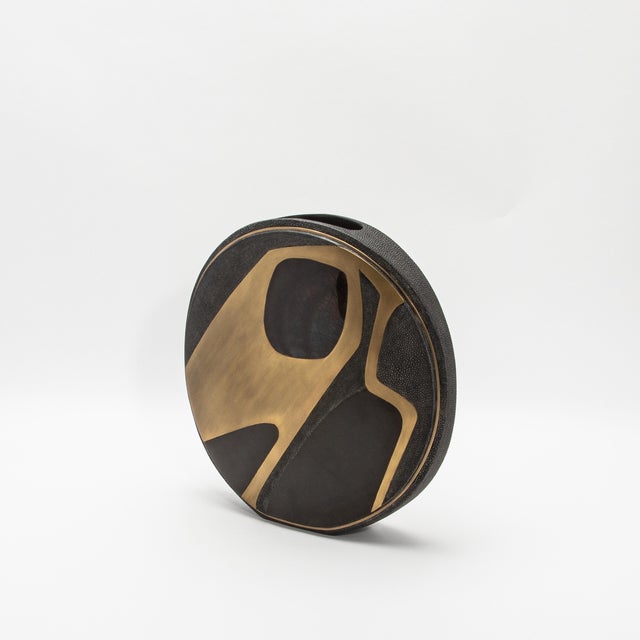 Modern Modern Vase in Shagreen With Shell and Brass Details by R&y Augousti For Sale - Image 3 of 9