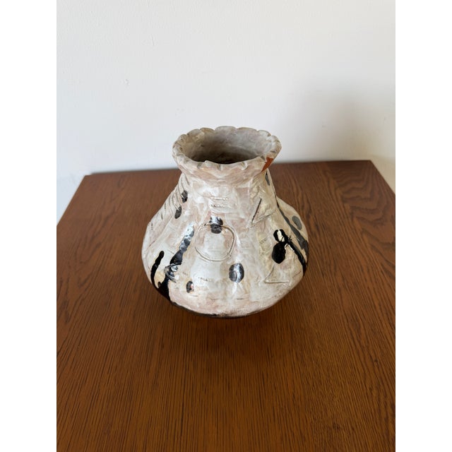 Ceramic 1970's Vintage Polly Abstract Studio Art Pottery Ceramic Vase - Signed For Sale - Image 7 of 17