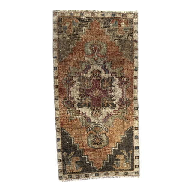 1960s Vintage Oushak Handmade Area Wool Rug For Sale