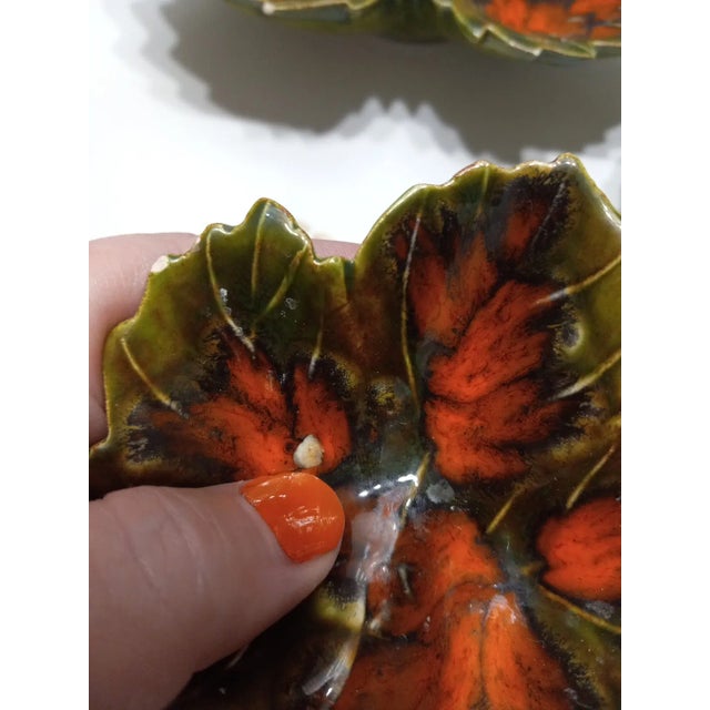Mid-Century Modern Vintage 1975 Hand Painted Glazed Fall Leaves Nesting Serving Dishes- Set of 4 For Sale - Image 3 of 8