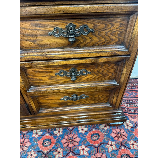 1960s United Furniture Dresser For Sale In New York - Image 6 of 10