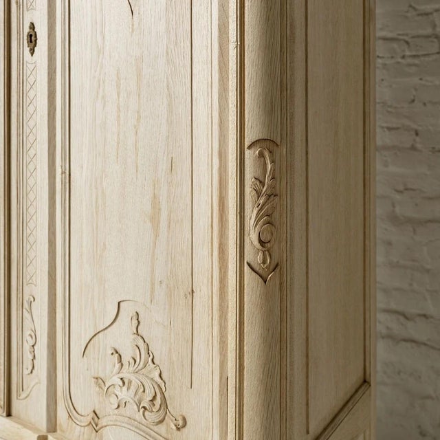 1900 Flemish Rococo Style Bleached Oak Armoire For Sale In Birmingham - Image 6 of 10