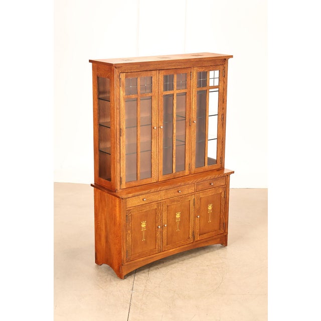 High Quality American Made Stickley Mission Collection China Cabinet In Quarter Sawn Oak Featuring A Two Part Form With...