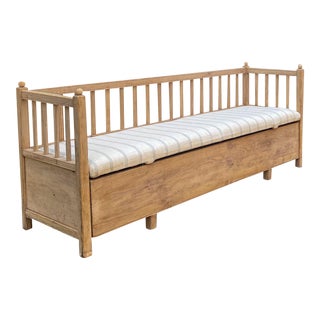 19th-C. Primitive Farmhouse Swedish Pine Bench / Settle in Blue & White Linen For Sale