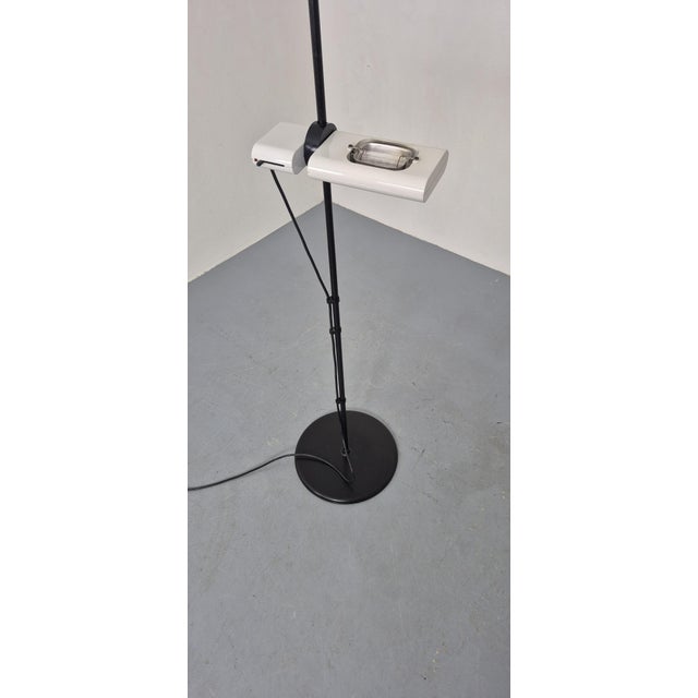 Aton Terra Floor Lamp by Ernesto Gismondi for Artemide, Italy, 1980s For Sale - Image 12 of 17
