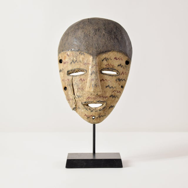 Early 20th Century Lega Mask Bwami Society On Custom Base For Sale In Denver - Image 6 of 9