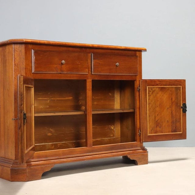 20th Century Scalloped Walnut Sideboard, Italy For Sale - Image 3 of 10