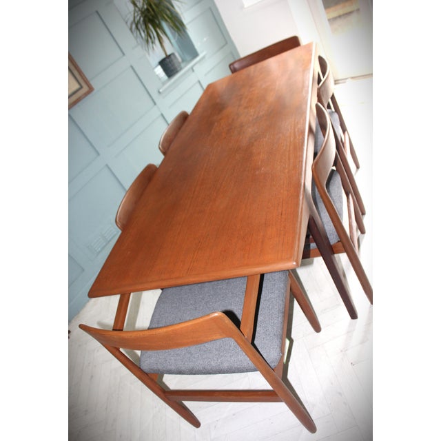 Brown Mid-Century Table and Chairs Set attributed to John Herbert for A Younger Ltd ,1960s, Set of 7 For Sale - Image 8 of 18